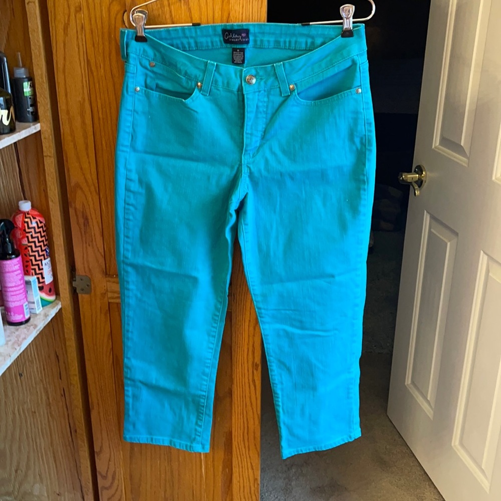 Ashley Judd Turquoise crop jeans